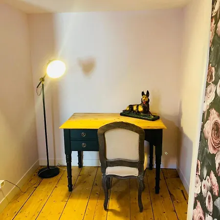 La Notre Dame Conciergerie Leroy *