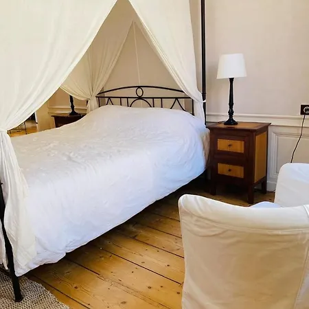 La Notre Dame Conciergerie Leroy 빌라 *