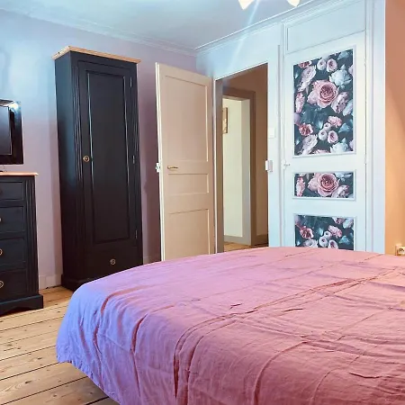 La Notre Dame Conciergerie Leroy Villa *